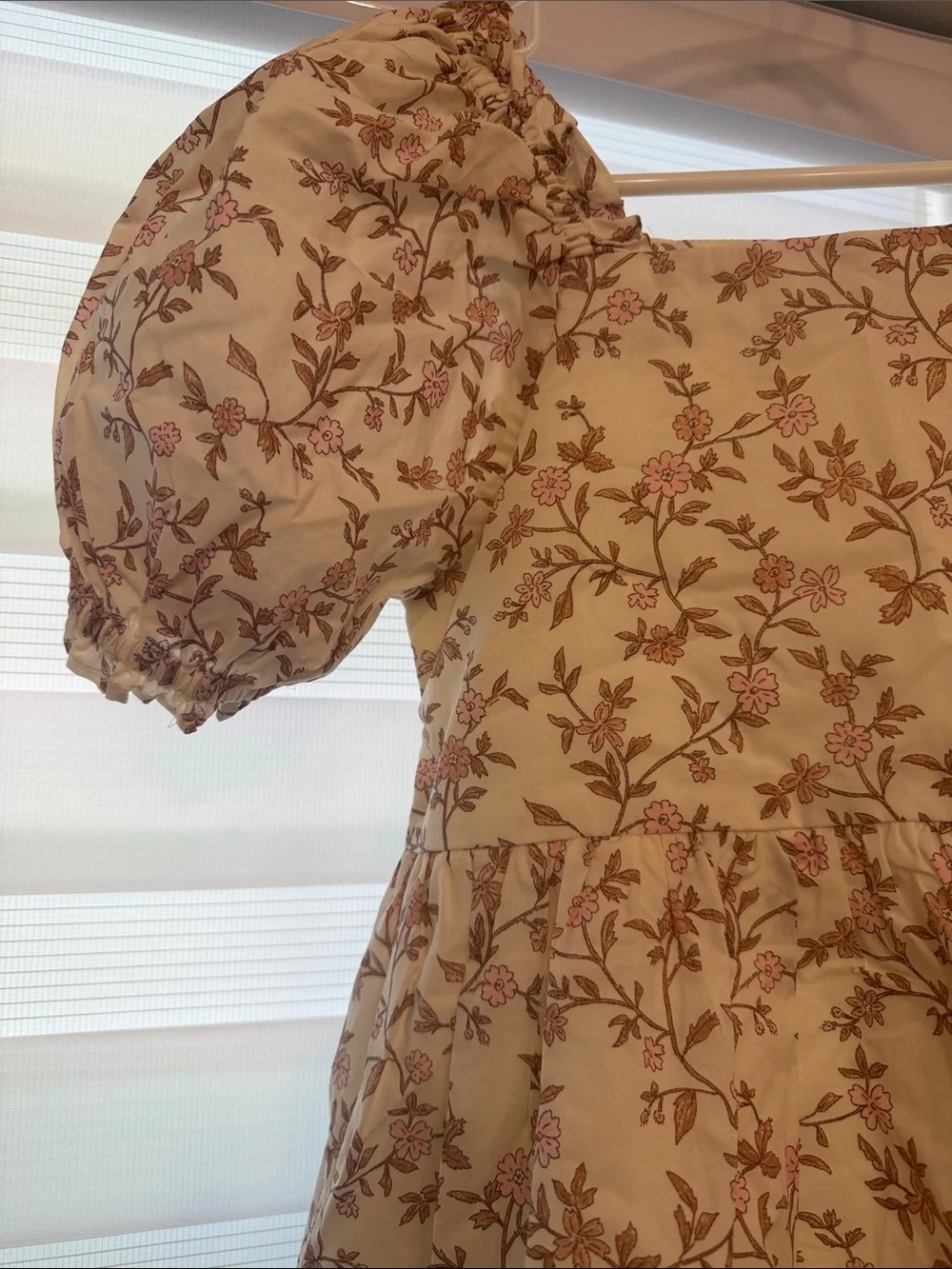 Brand New in Box Noralee Girls Cream Floral Puff-Sleeve Dress